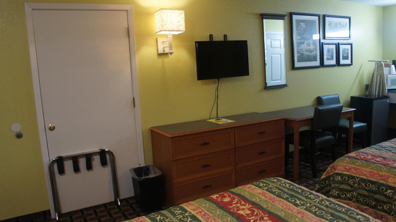 Regency Inn 泰勒 外观 照片