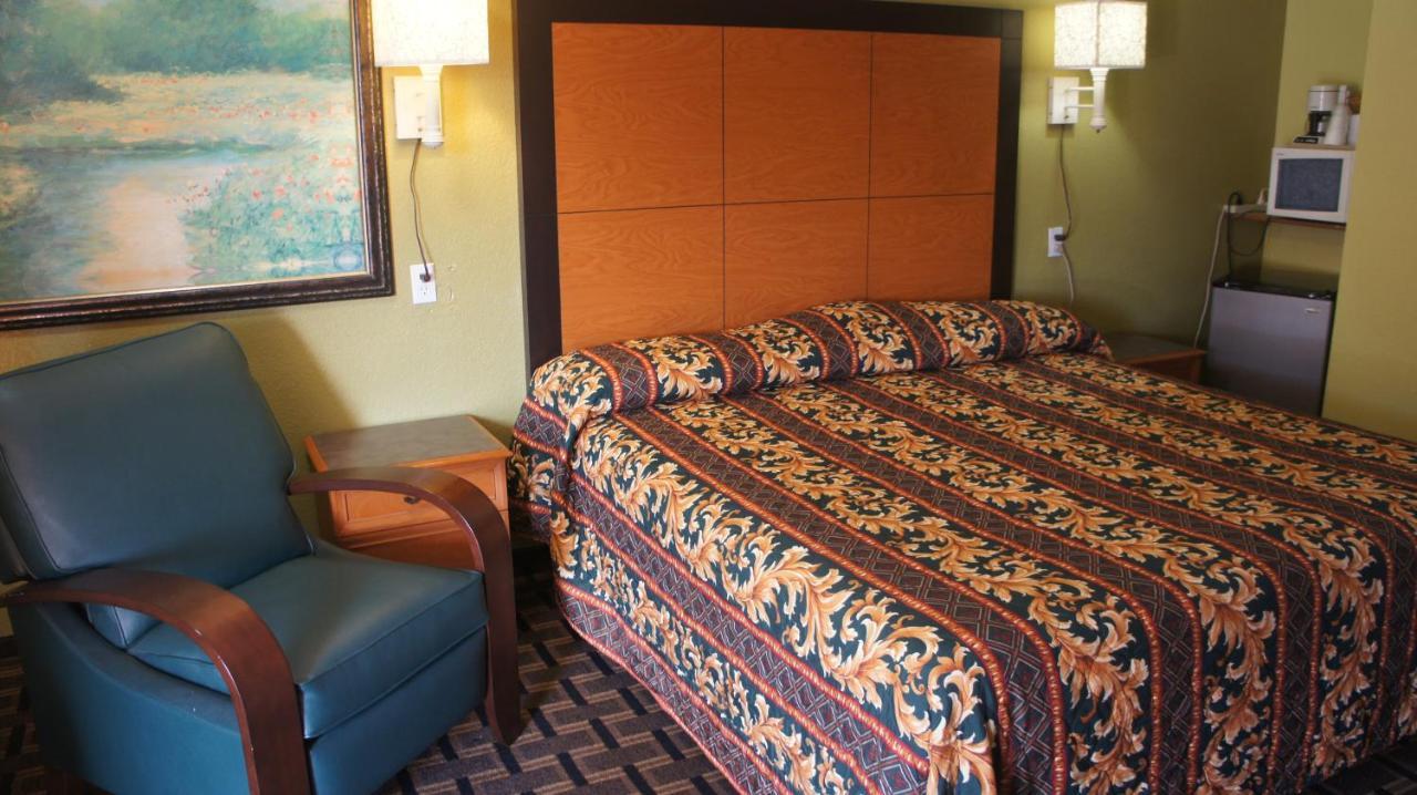 Regency Inn 泰勒 外观 照片
